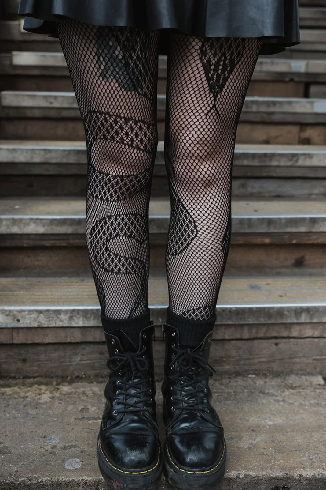 Pamela man tights Skull & Crossbone - Wonderland 13 Store